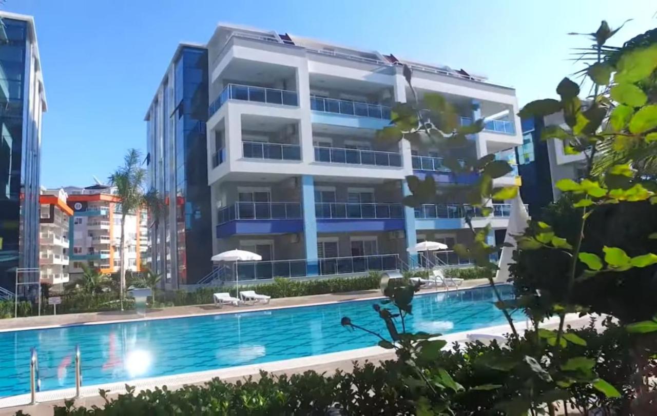 Lory Queen Luxury Apartment Near The Sea อลันยา ภายนอก รูปภาพ