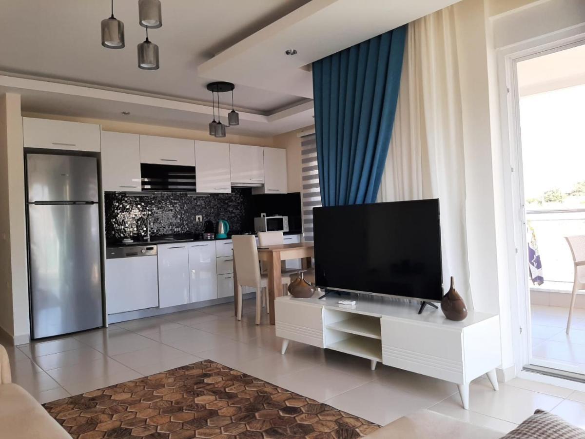 Lory Queen Luxury Apartment Near The Sea อลันยา ภายนอก รูปภาพ